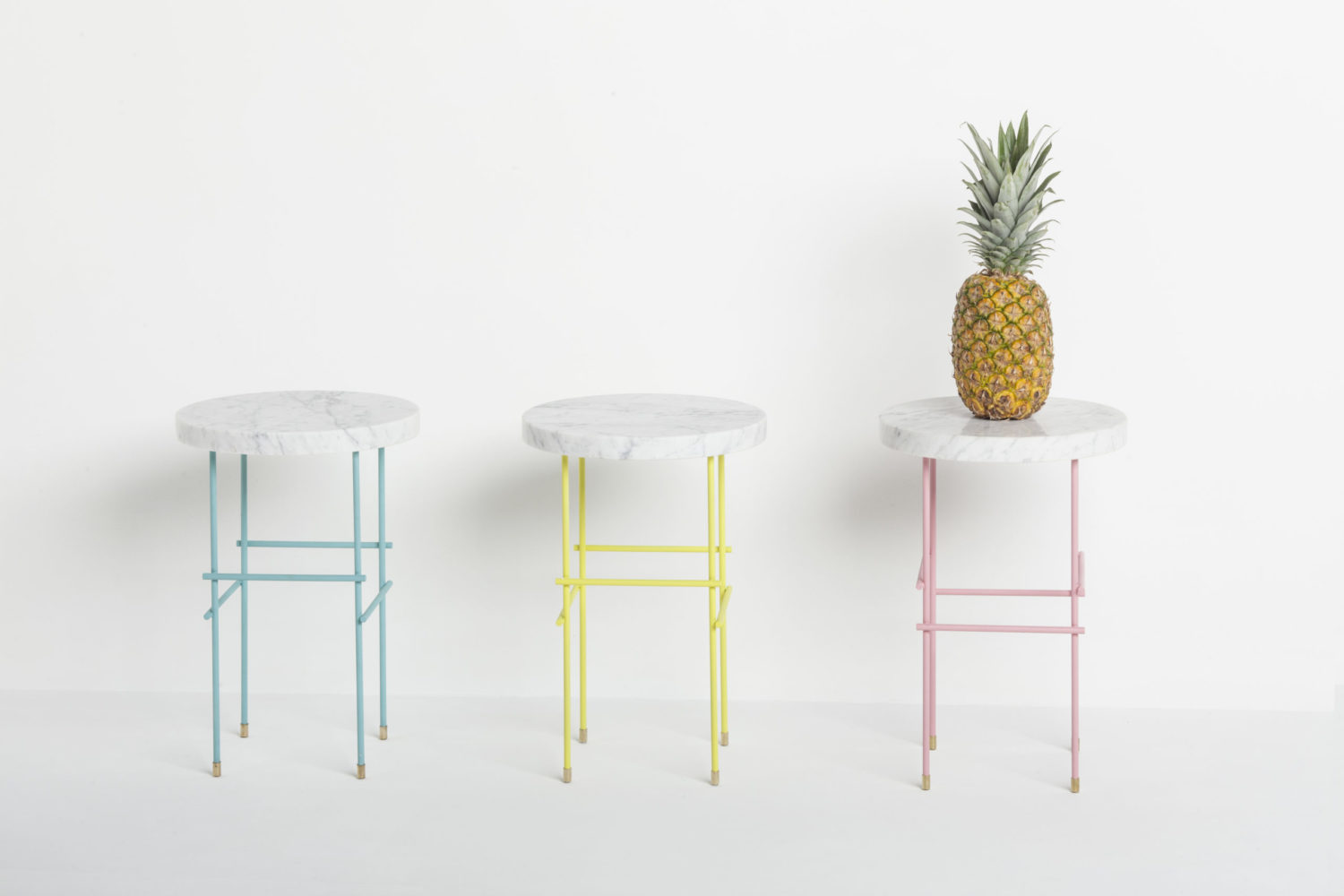 Marblelous Pedestal in Colors - Pink Yellow Blue